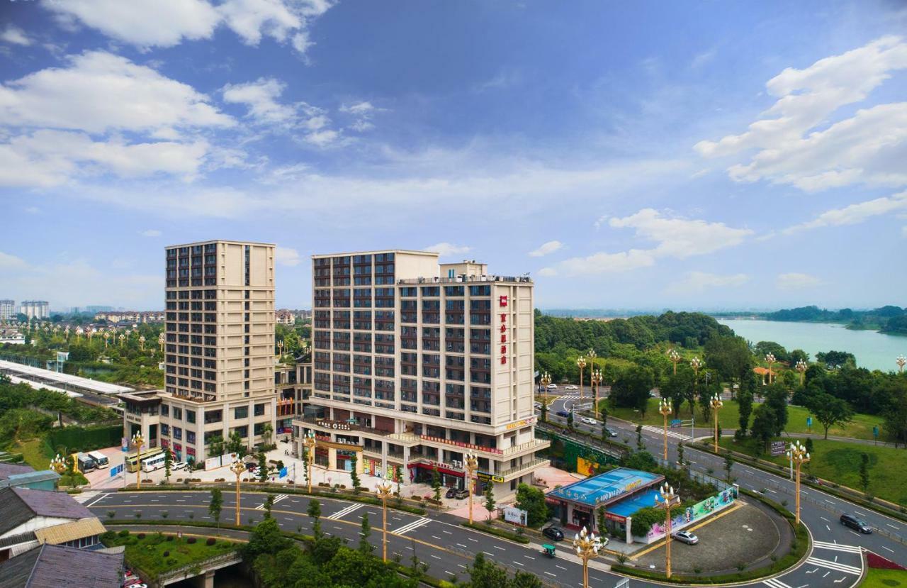 Ibis Hotel Emeishan Exterior photo
